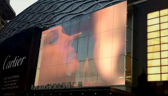 購物中心P7.82LED透明顯示屏